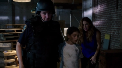 2013_-_Unforgettable_S02E01_mkv2327.jpg